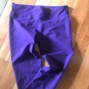 Fabletics short purple leggings